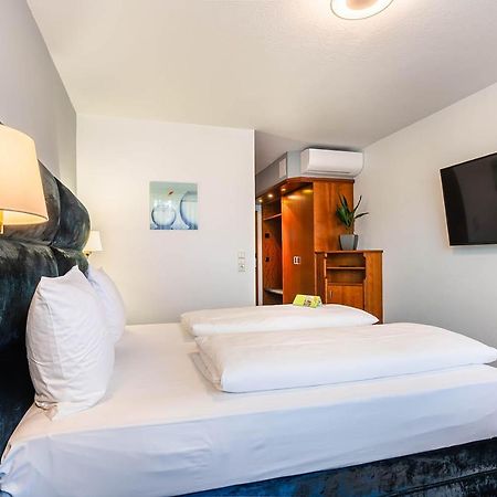 Hotel Frechener Hof מראה חיצוני תמונה