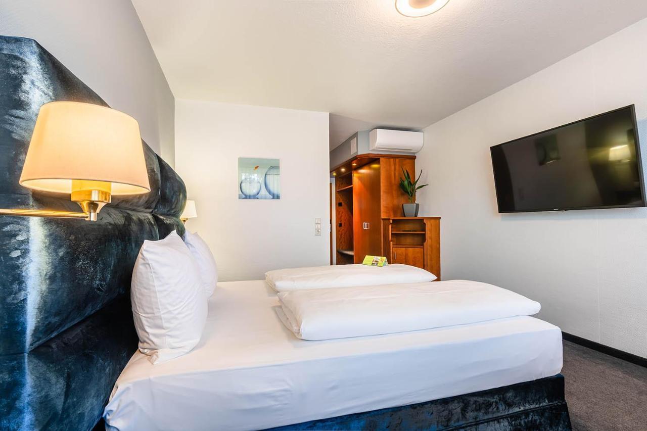Hotel Frechener Hof מראה חיצוני תמונה