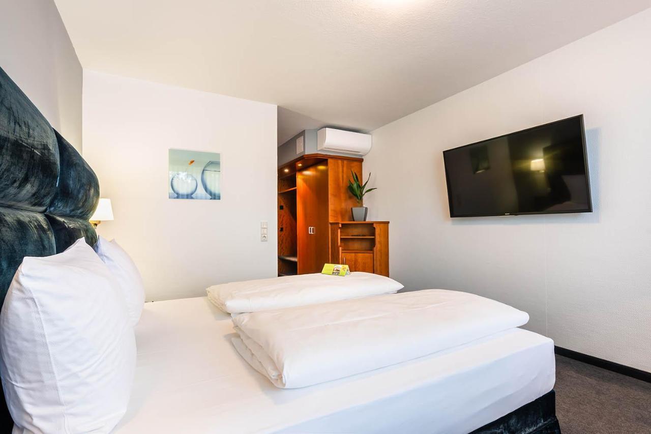 Hotel Frechener Hof מראה חיצוני תמונה